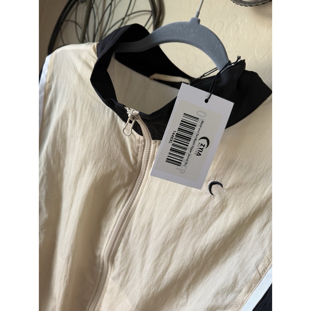 Zyia Active Tan and Black Block Windbreaker‎ Jacket Womens Size XL Lightweight - Picture 4 of 4